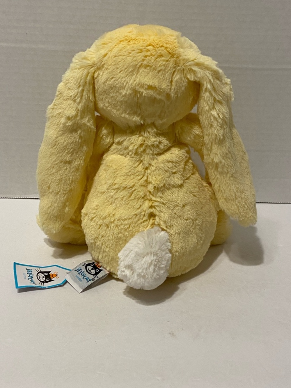 Jellycat Blossom Lemon Bunny Retired yellow plush, floral-patterned ear lining - Picture 7 of 10